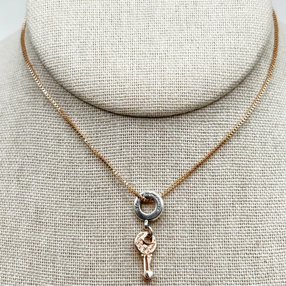 NWOT Sterling silver 18k rose gold plated key necklace pendant 18” - Picture 4 of 9